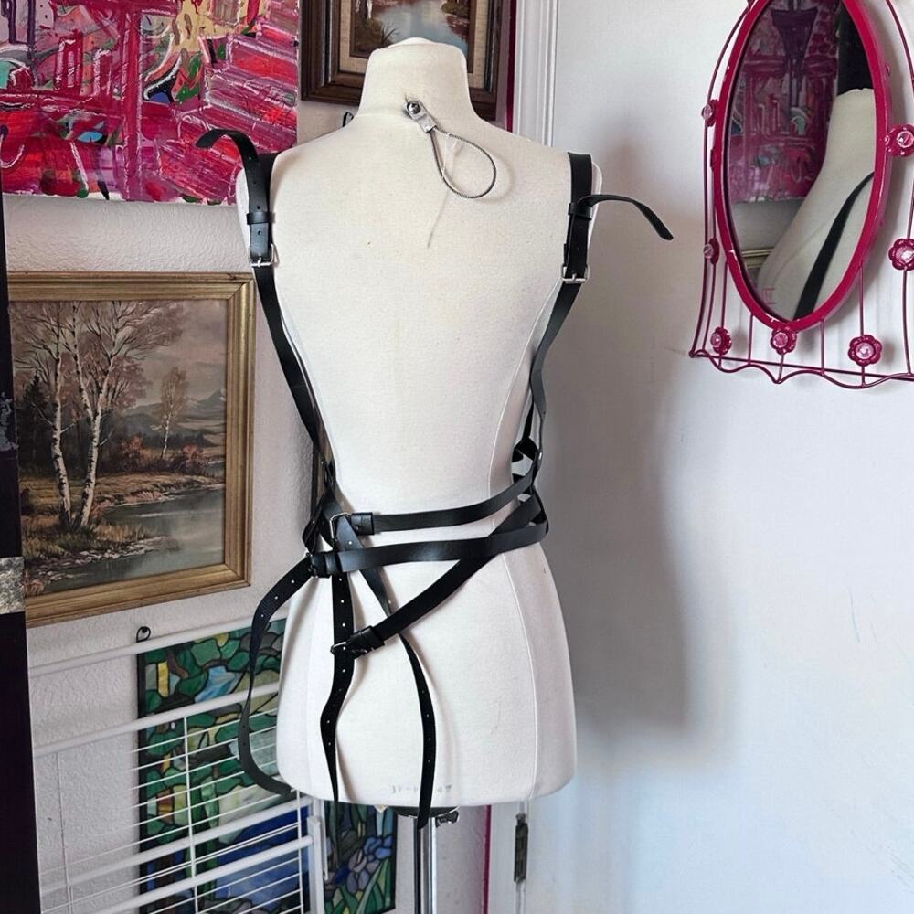 Hot topic faux leather corset strappy harness - Picture 4 of 4